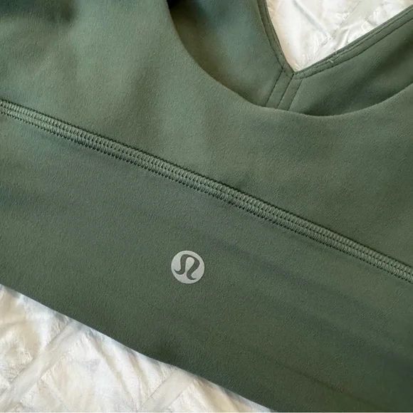 Lululemon Align V-Neck Sports Bra - Picture 5 of 6